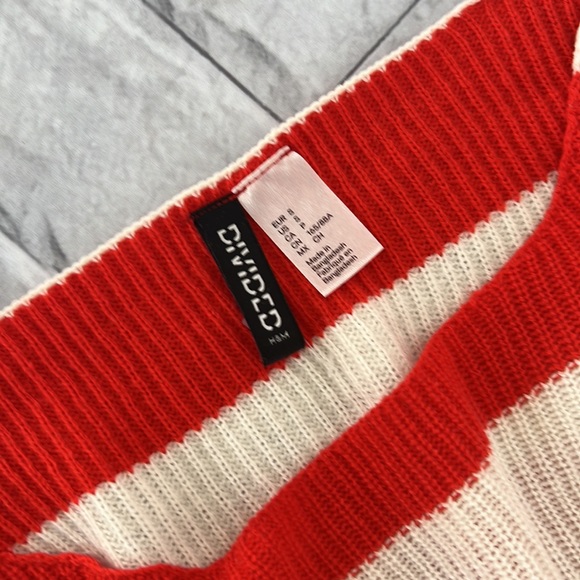 H& M wide- cut slightly boxy sweater in soft rib knit - Picture 5 of 6
